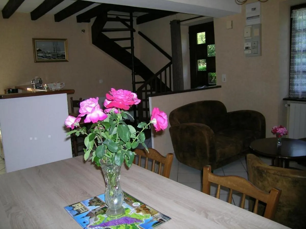 Holiday home Maison Independante Avec Grand Jardin Et Cheminee, Proche Saint Pourcain - Confort Et Tranquillite - Fr-1-489-38 Bransat